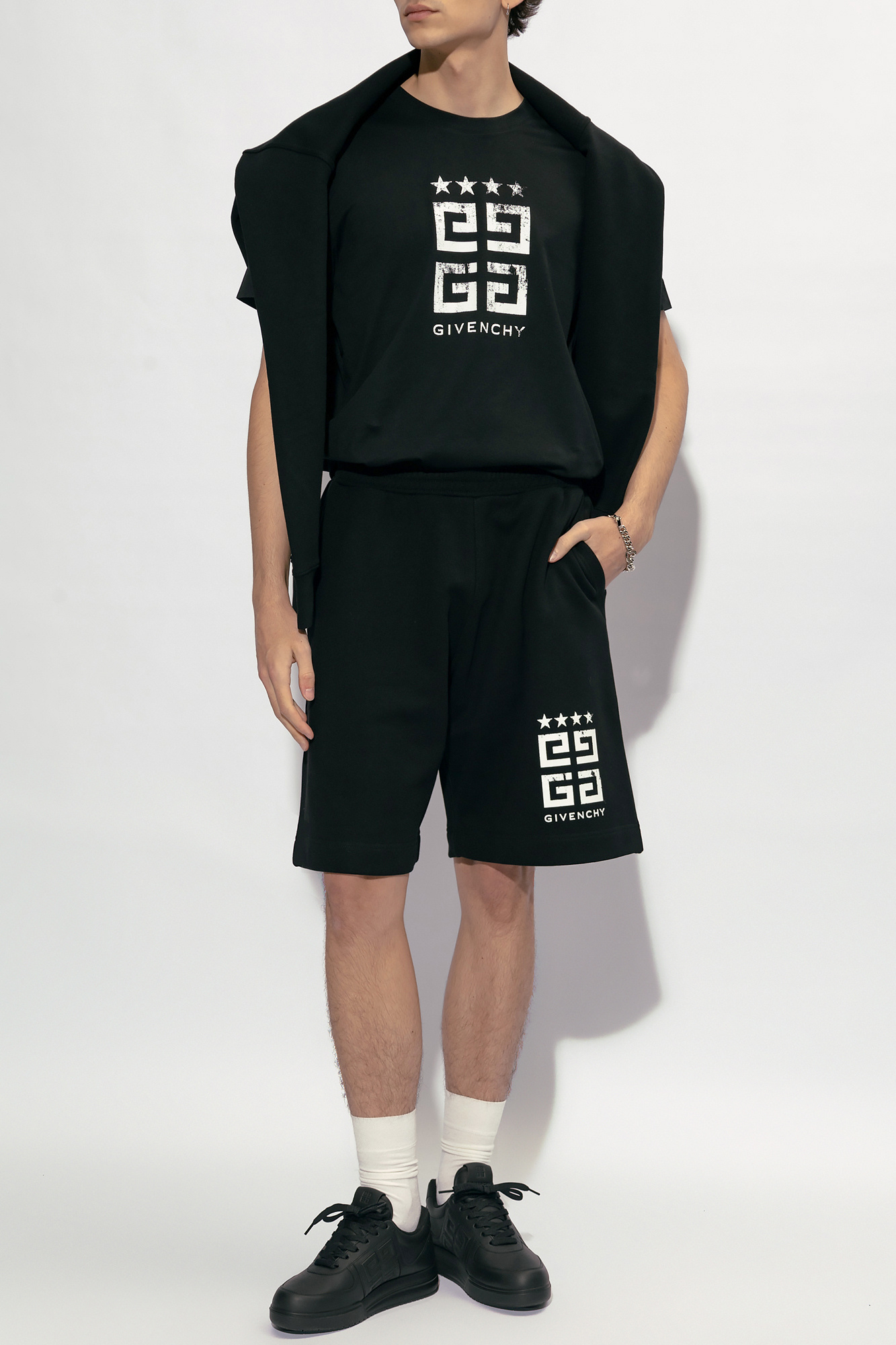 Givenchy t 2024 shirt and shorts